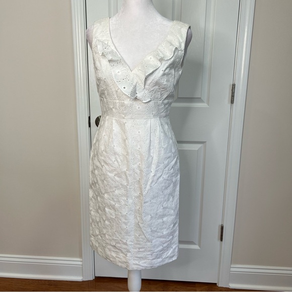 antonio melani embroidered dress Antonio Melani Long Sleeve Dress Size 0